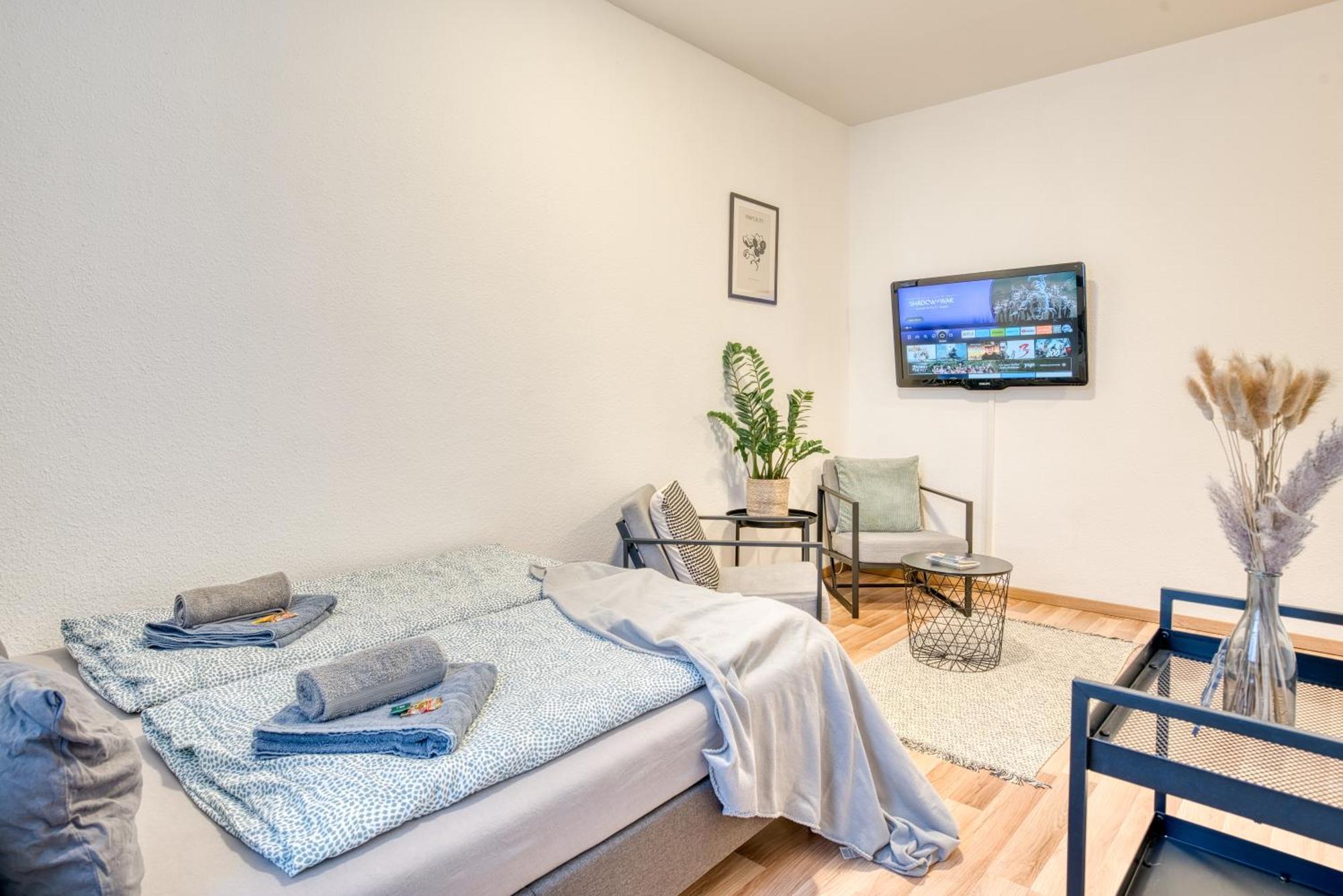 Apartamento Homy I Gemuetliches Gohlis Netflix Und W-lan